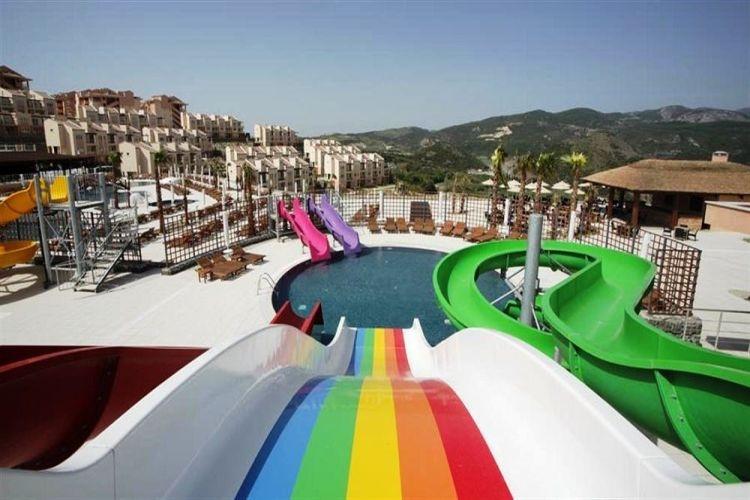 KUŞADASI GOLF & SPA 