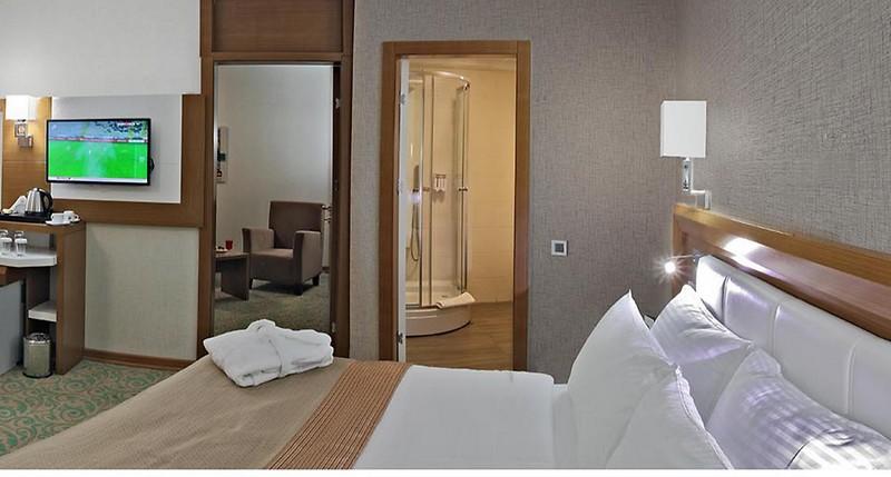 Otel Selçuk Şems-i Tebrizi