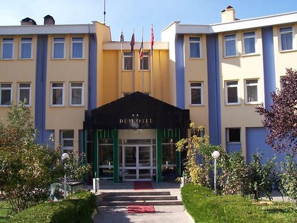 DEM OTEL