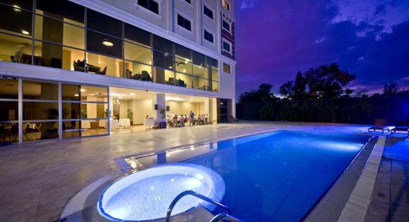 North Point Hotel