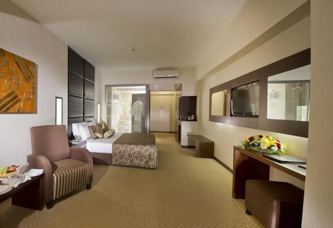 North Point Hotel
